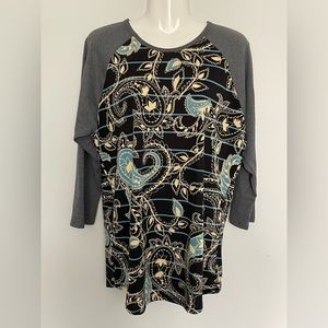 Paisley 3/4 sleeve shirt EUC